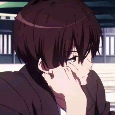 饲养员吃蒜袋鼠也吃
